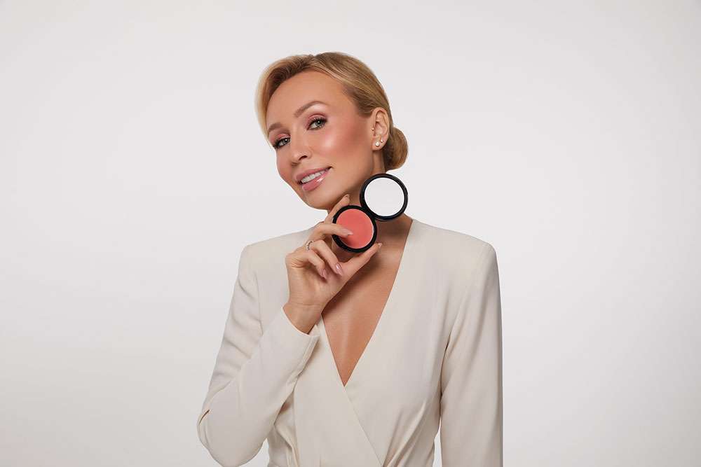 Romanovamakeup debuts at Beautyworld Middle East