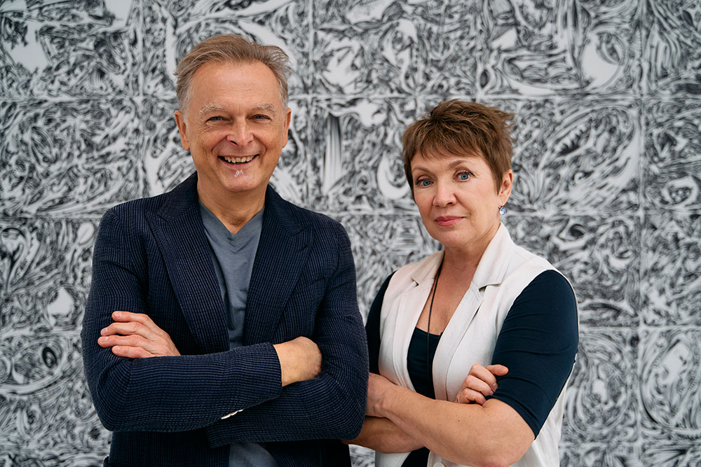 Dynamic couple Richard and Tatiana Zalan showcase Vernissage, a digital art exhibition