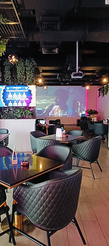 Unlimited Sliders and a Shisha at Mahi Cafe for Only AED 59