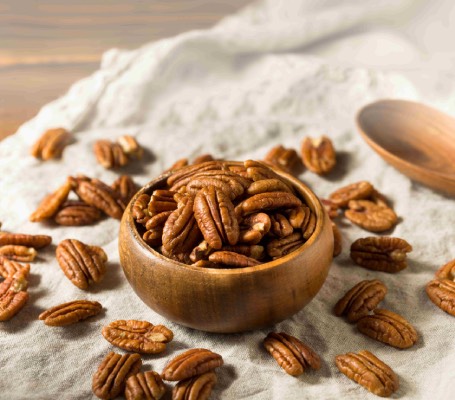 Do nuts really make you gain weight? 1 Pecans 4